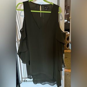 Dark green cold shoulder ruffled tunic